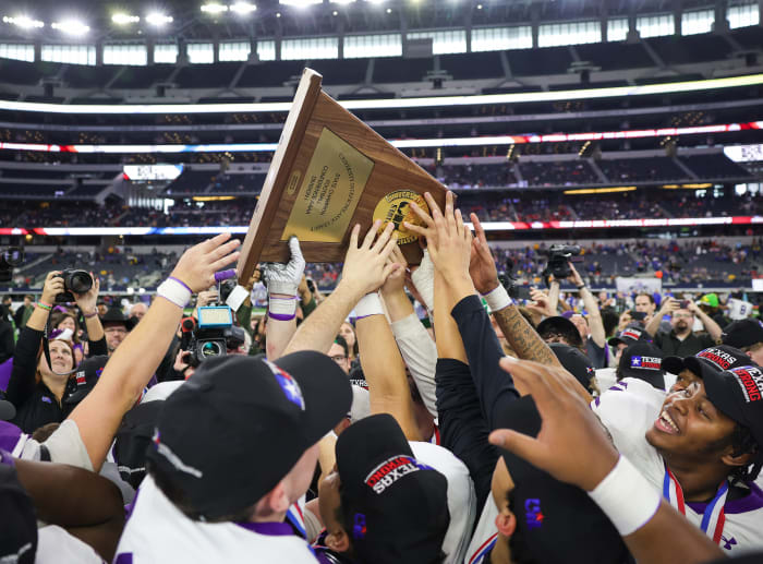 Anna vs Chapel Hill UIL 4A Division 1 Final December 15, 2023 Photo-Tommy Hays22